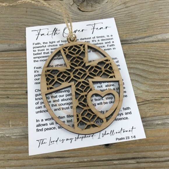 Wood Cross Faith over Fear Story Card Ornament - Picture 4 of 6